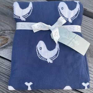PEACOCK ALLEY 100% COTTON KNIT BABY BLANKET Blue White WHALES Crib Stroller NEW